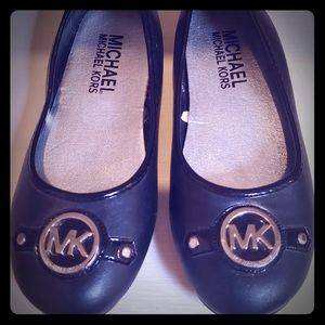 Girls Michael Kors ballet flats size 1